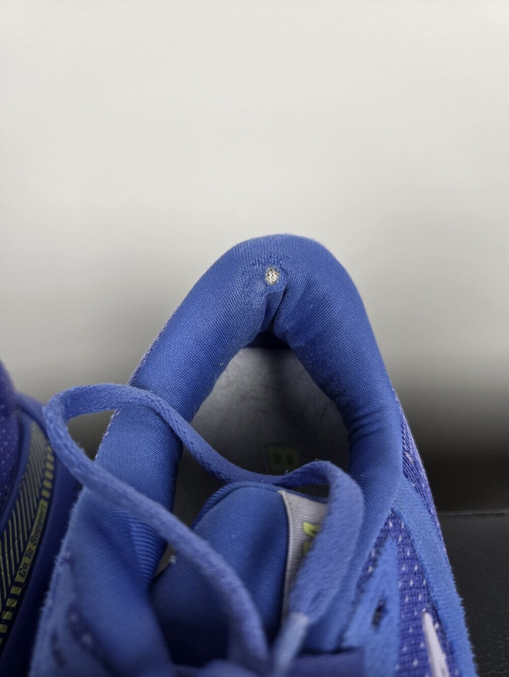 Brooks Adrenaline GTS 24 Athletic Sneakers Women's 8.5 Blue Stability Trainers - Picture 11 of 15